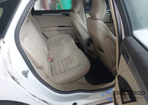 2015 Ford Fusion Se из США, поврежденный, VIN 1FA6P0H79F5123840